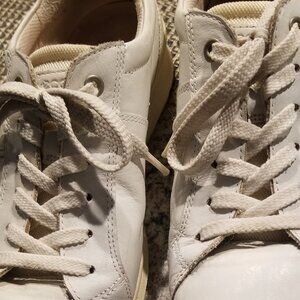 Ecco womens golf shoes spikeless eu size 41 (us size 10)white